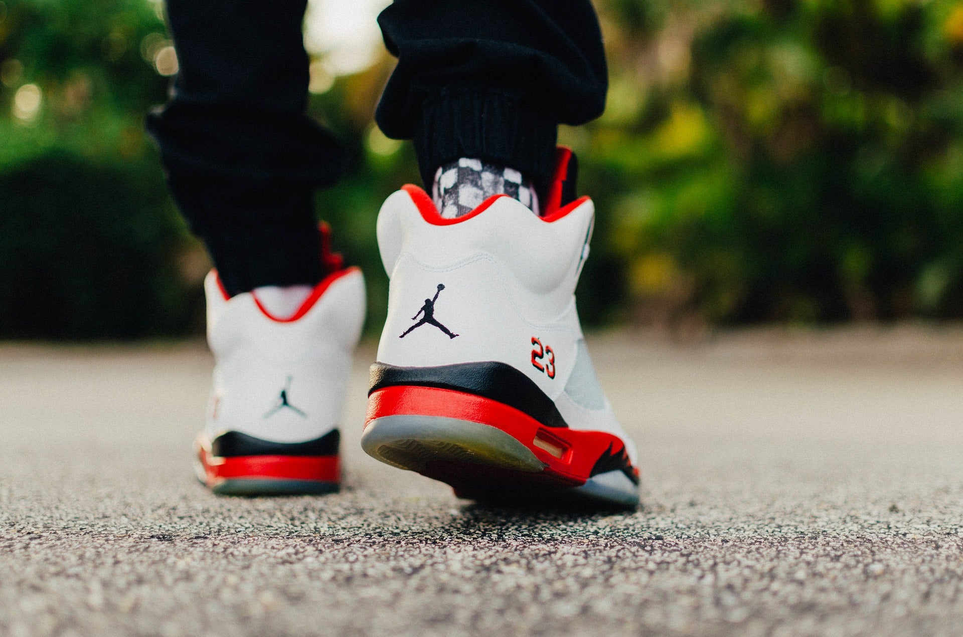 4 WAYS TO STYLE JORDAN 5 FIRE RED - THE LAST DANCE